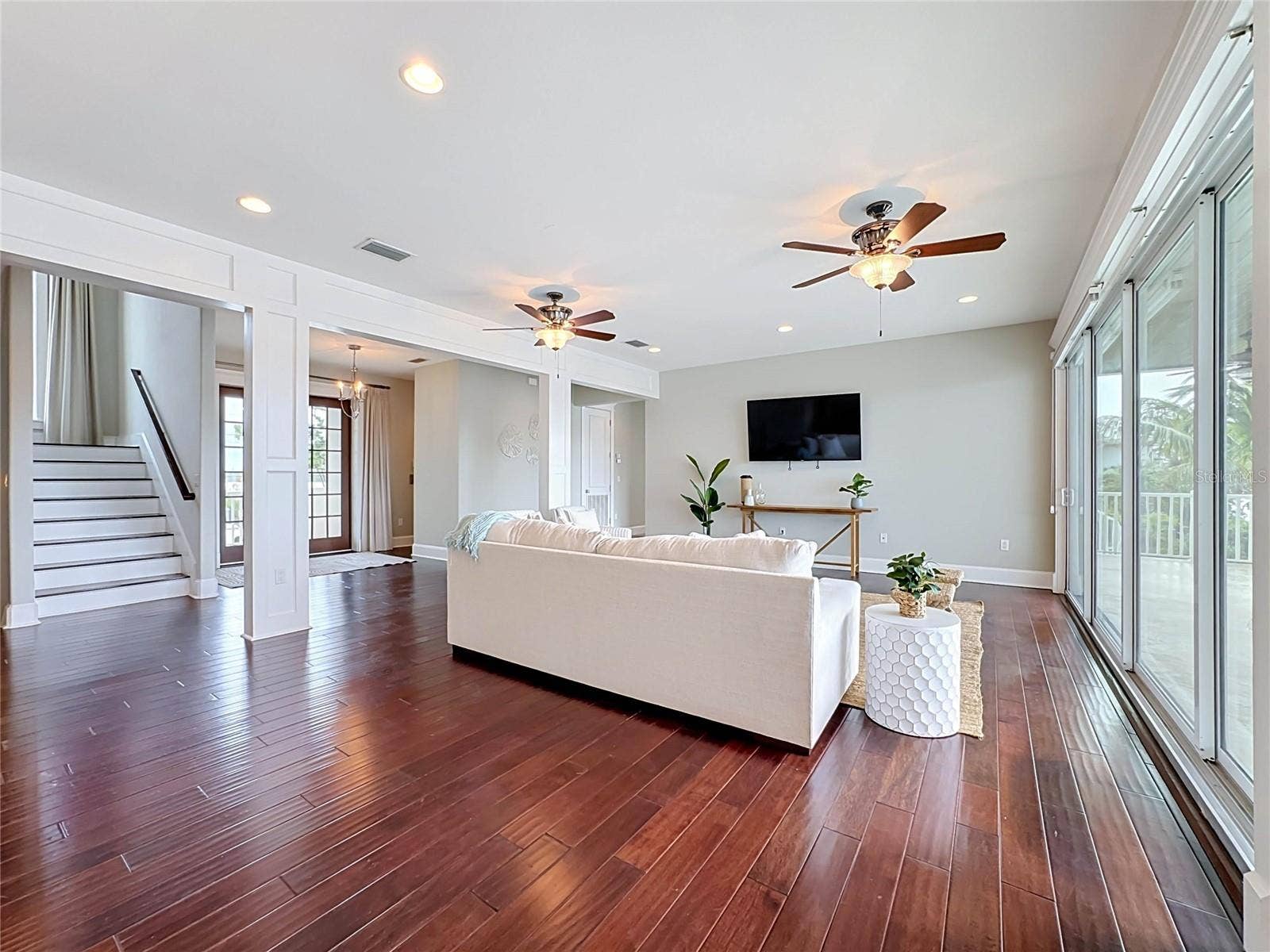 529 77TH STREET, Holmes Beach, FL 34217 529 77TH STREET, Holmes Beach, FL 34217