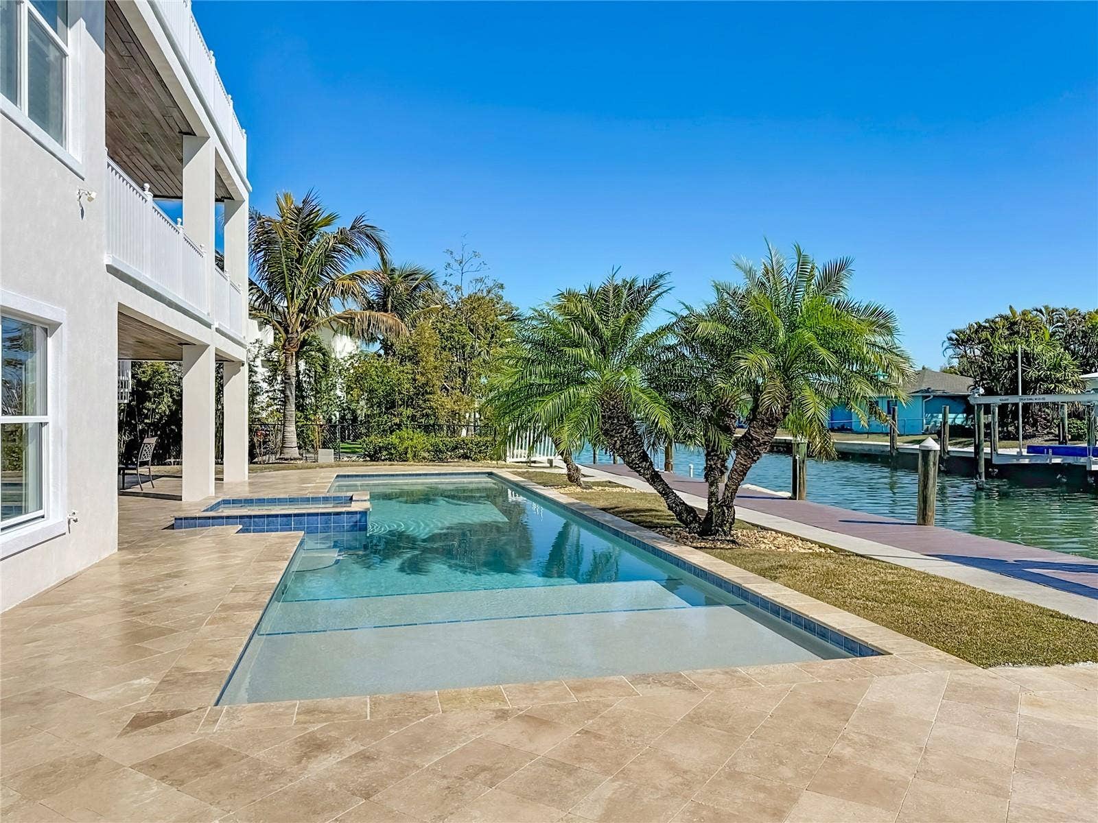 529 77TH STREET, Holmes Beach, FL 34217 529 77TH STREET, Holmes Beach, FL 34217