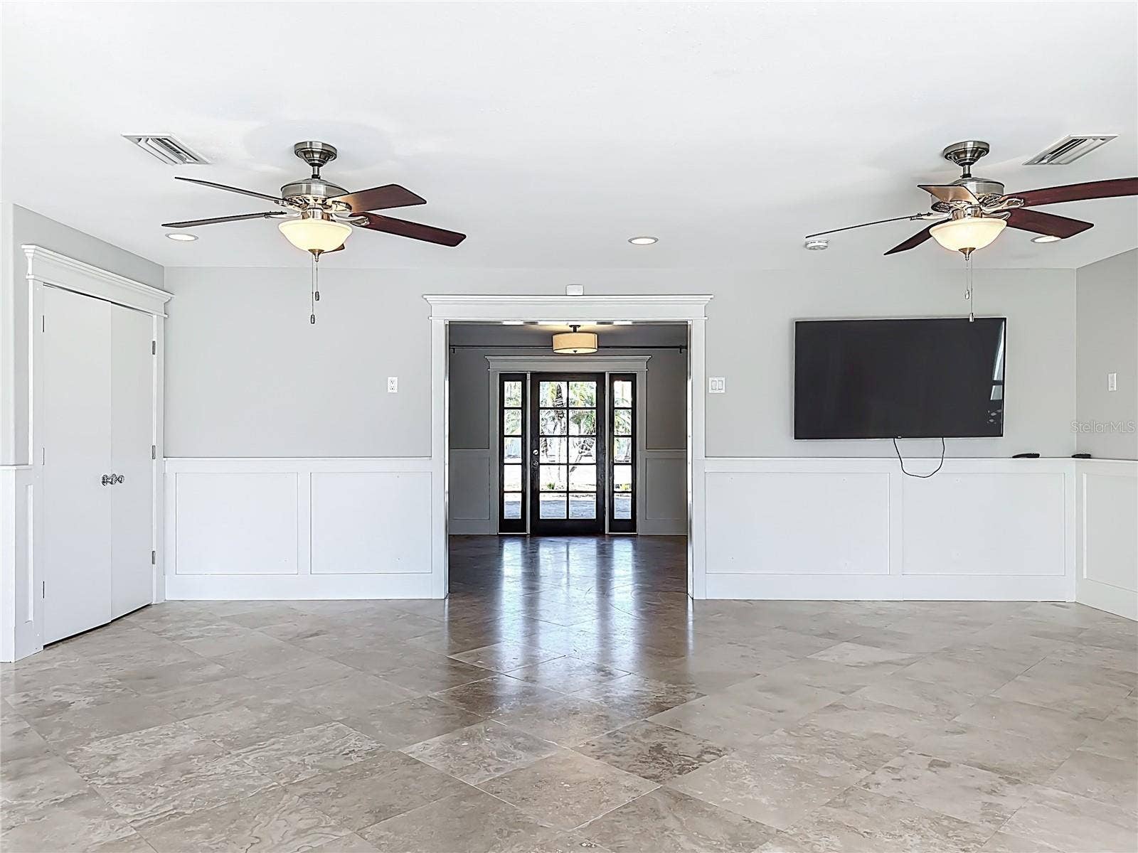 529 77TH STREET, Holmes Beach, FL 34217 529 77TH STREET, Holmes Beach, FL 34217