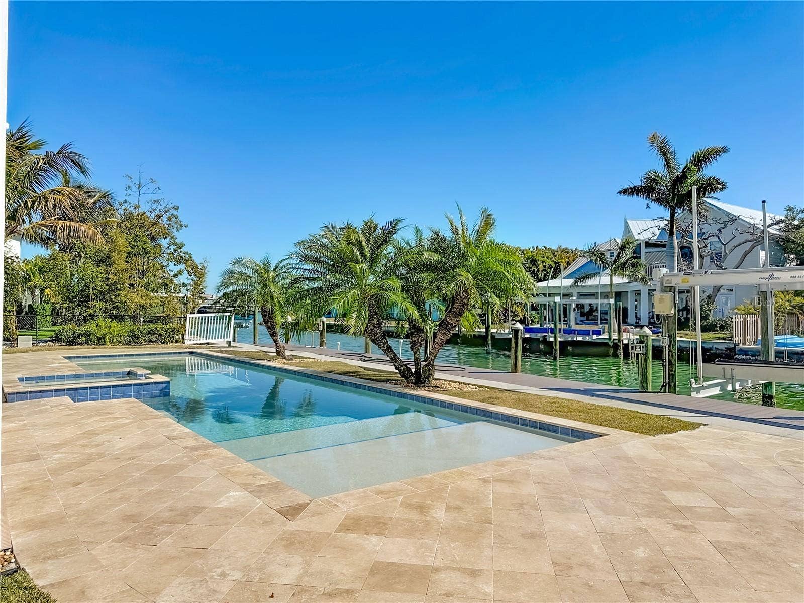 529 77TH STREET, Holmes Beach, FL 34217 529 77TH STREET, Holmes Beach, FL 34217