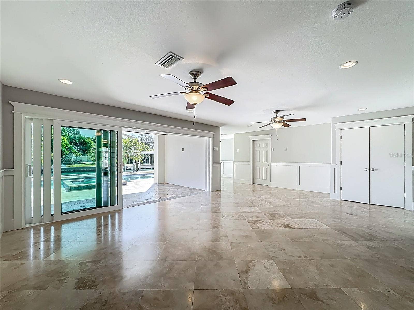 529 77TH STREET, Holmes Beach, FL 34217 529 77TH STREET, Holmes Beach, FL 34217