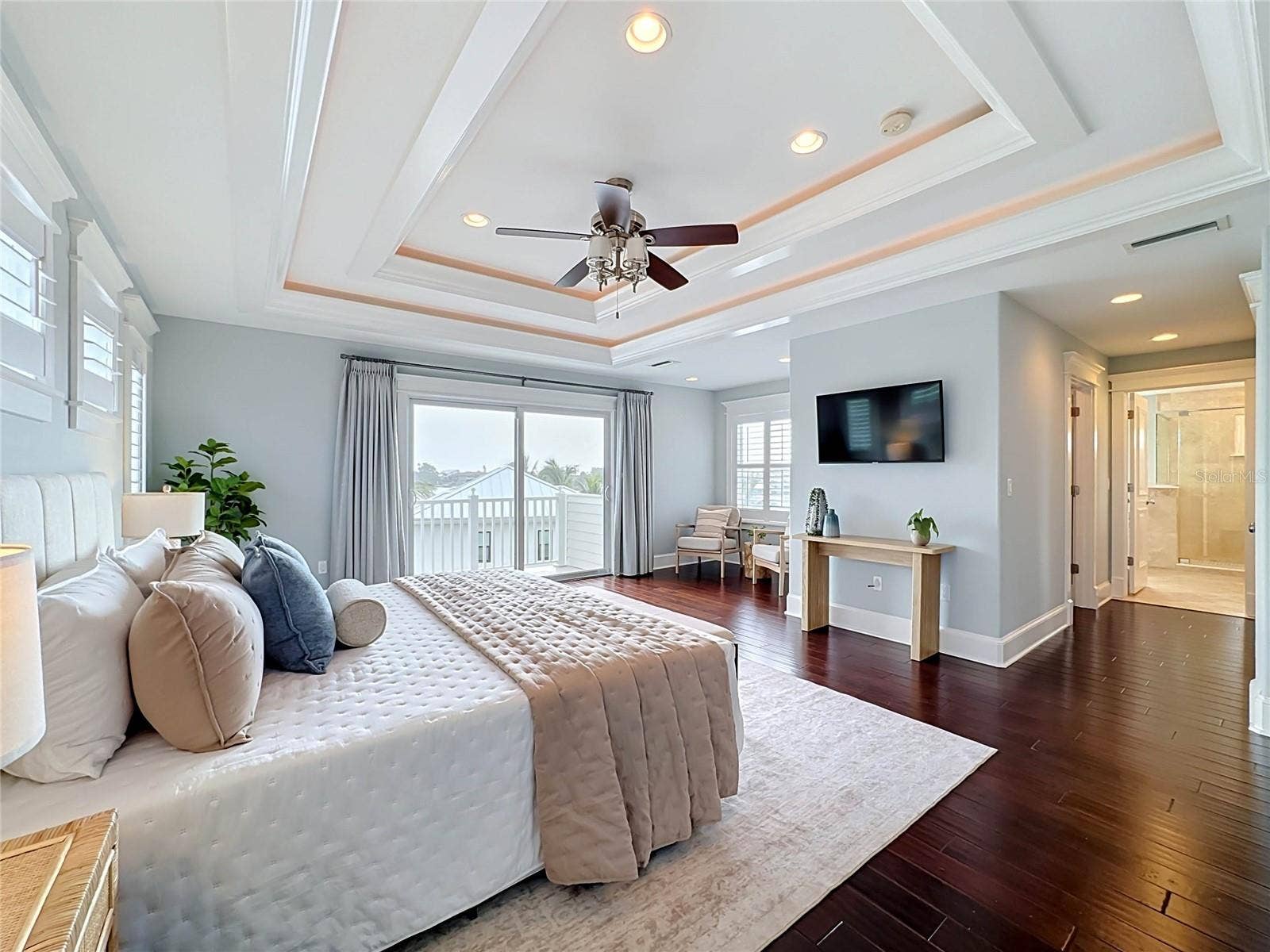 529 77TH STREET, Holmes Beach, FL 34217 529 77TH STREET, Holmes Beach, FL 34217