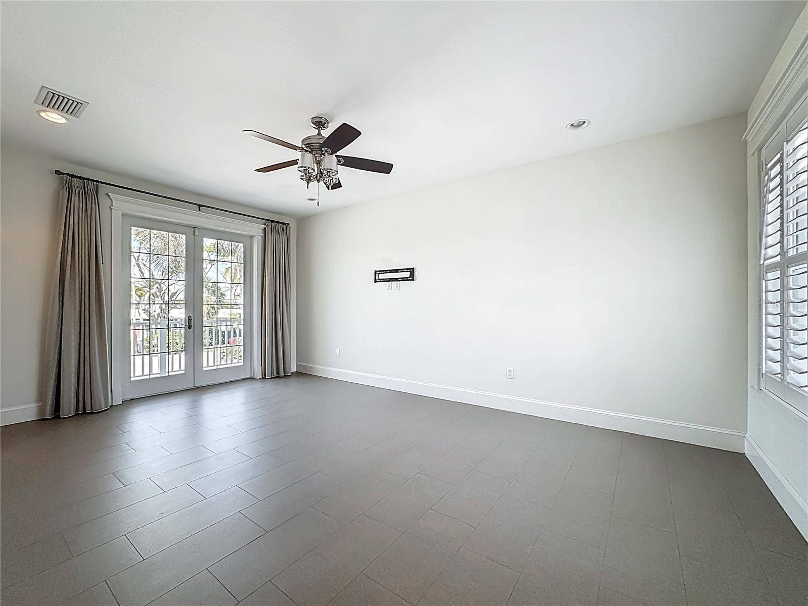 529 77TH STREET, Holmes Beach, FL 34217 529 77TH STREET, Holmes Beach, FL 34217
