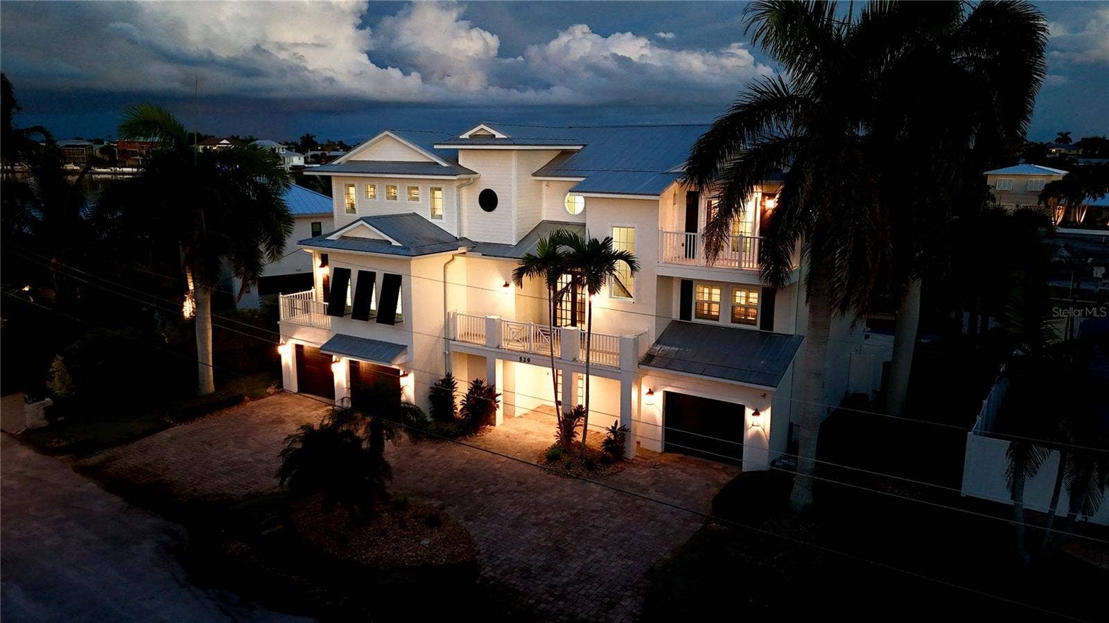 529 77TH STREET, Holmes Beach, FL 34217 529 77TH STREET, Holmes Beach, FL 34217