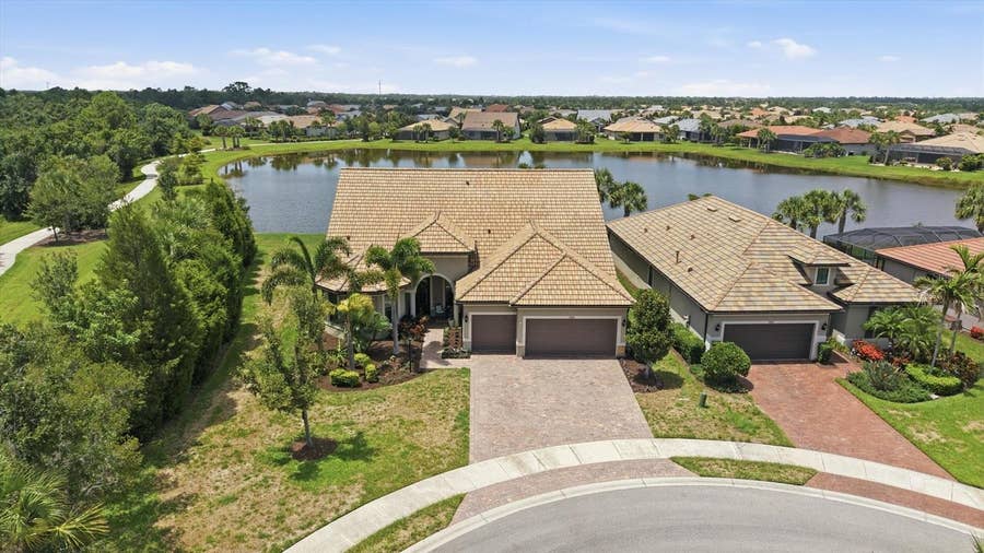 Property photo for 17203 CORINNA PLACE, Lakewood Ranch, FL