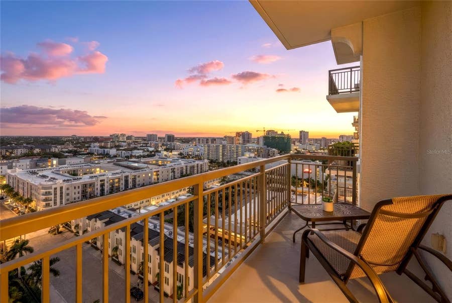 Property photo for 800 N TAMIAMI TRAIL, #1512, Sarasota, FL