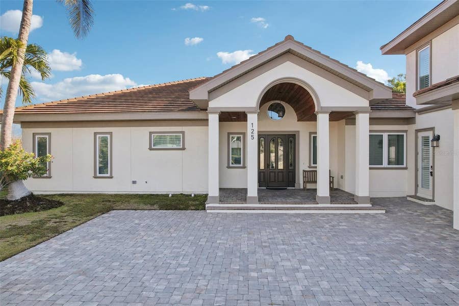Property photo for 125 S BLVD OF PRESIDENTS, Sarasota, FL