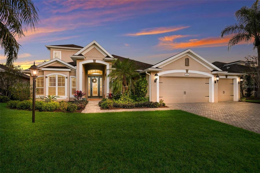 Property photo for 12012 LONGVIEW LAKE CIRCLE, Bradenton, FL