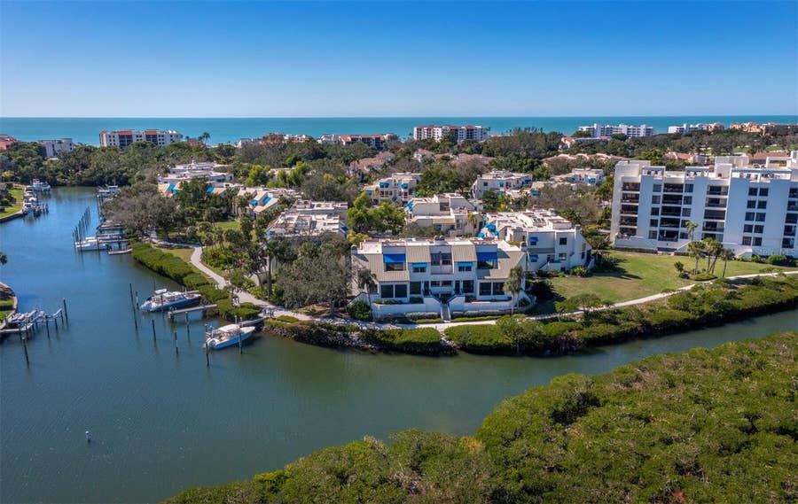 Property photo for 1918 HARBOURSIDE DRIVE, #902, Longboat Key, FL