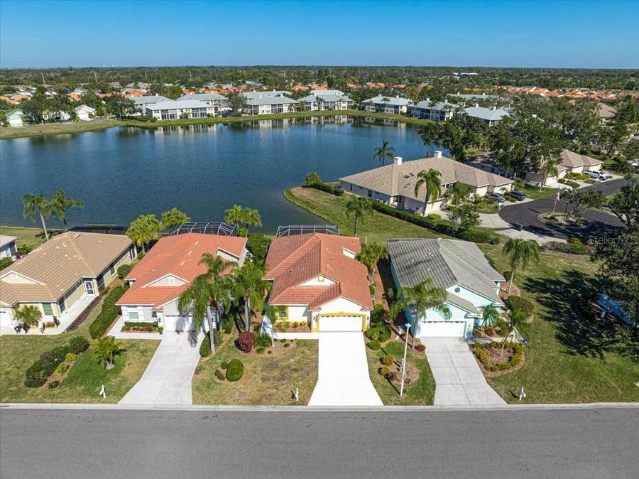 Property photo for 4031 CADDIE DRIVE E, Bradenton, FL
