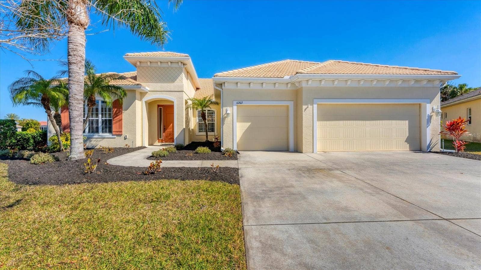 6207 46TH COURT E, Bradenton, FL 34203 6207 46TH COURT E, Bradenton, FL 34203