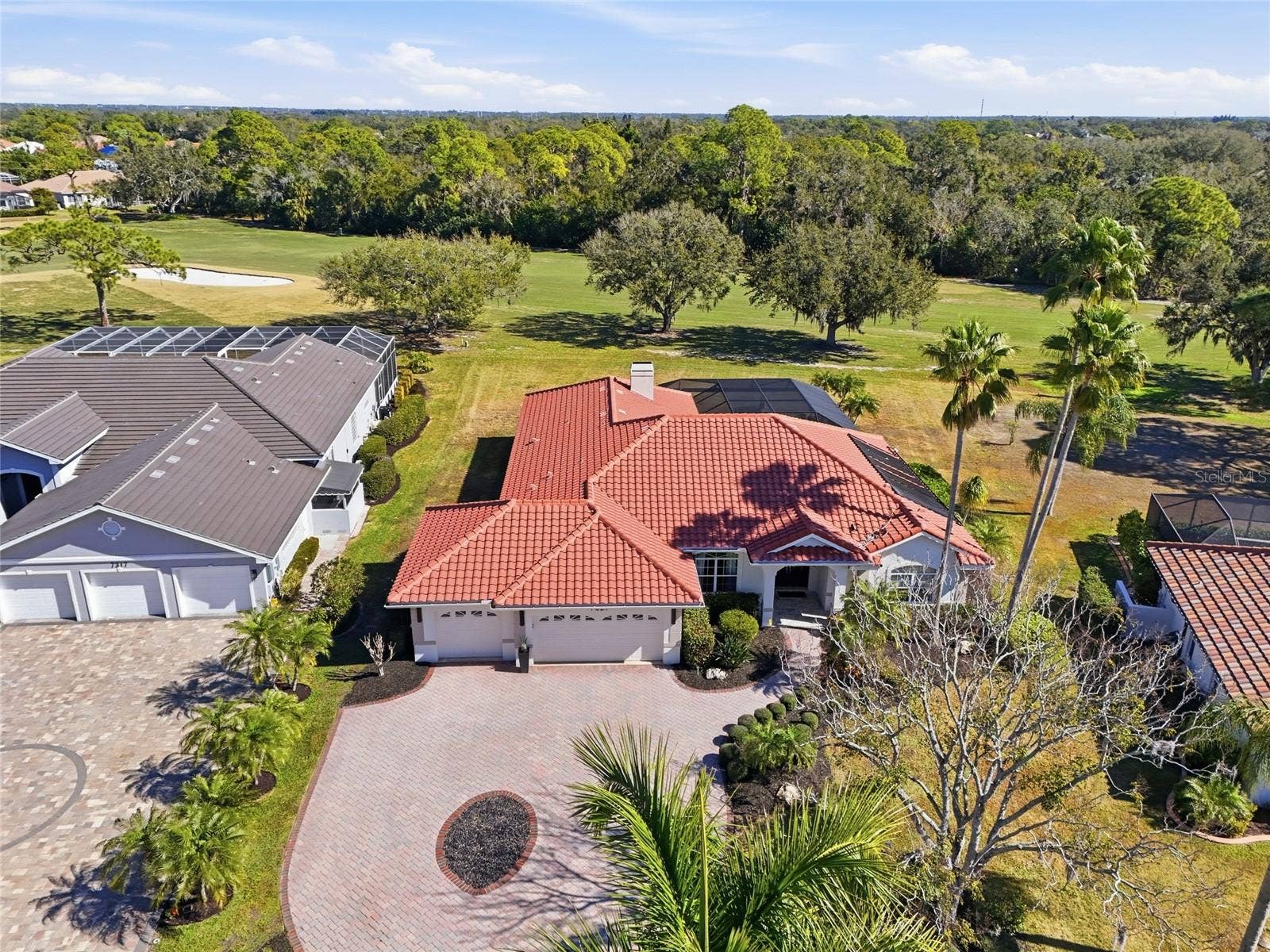 7321 LINKS COURT, Sarasota, FL 34243 7321 LINKS COURT, Sarasota, FL 34243