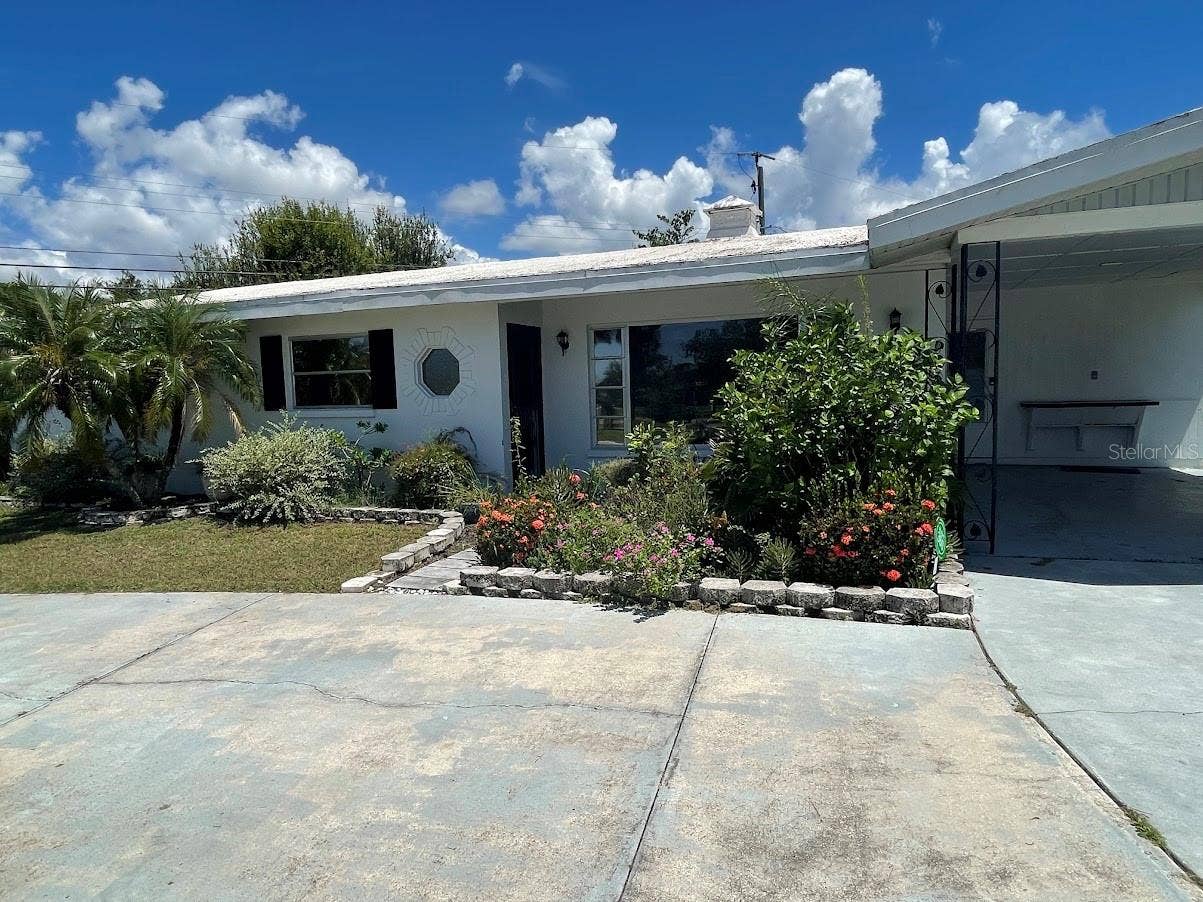 609 SHAMROCK BOULEVARD, Venice, FL 34293 609 SHAMROCK BOULEVARD, Venice, FL 34293