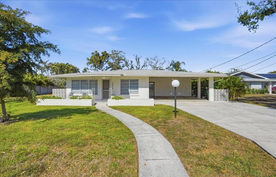 Property photo for 1606 4TH STREET W, Palmetto, FL