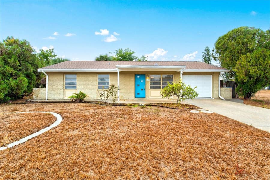 Property photo for 324 GRANADA BOULEVARD, North Port, FL