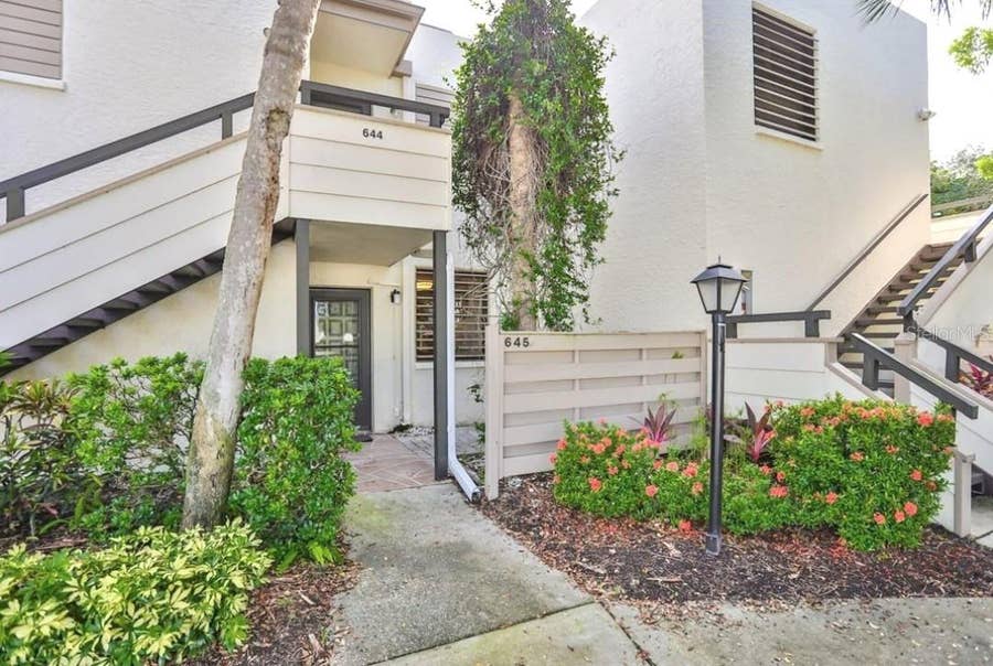 Property photo for 645 WOODLAWN DRIVE, Bradenton, FL