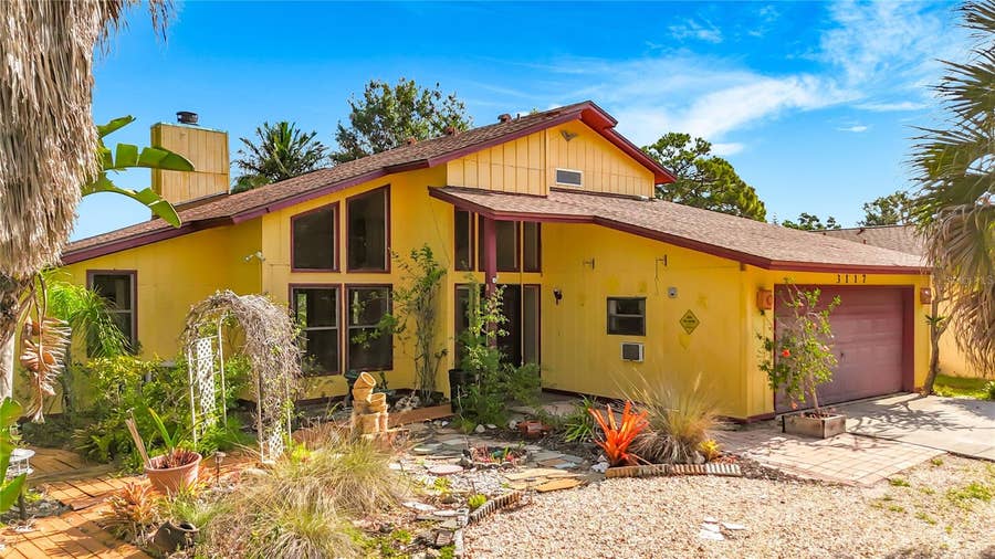 Property photo for 3117 JAMAICA STREET, Sarasota, FL