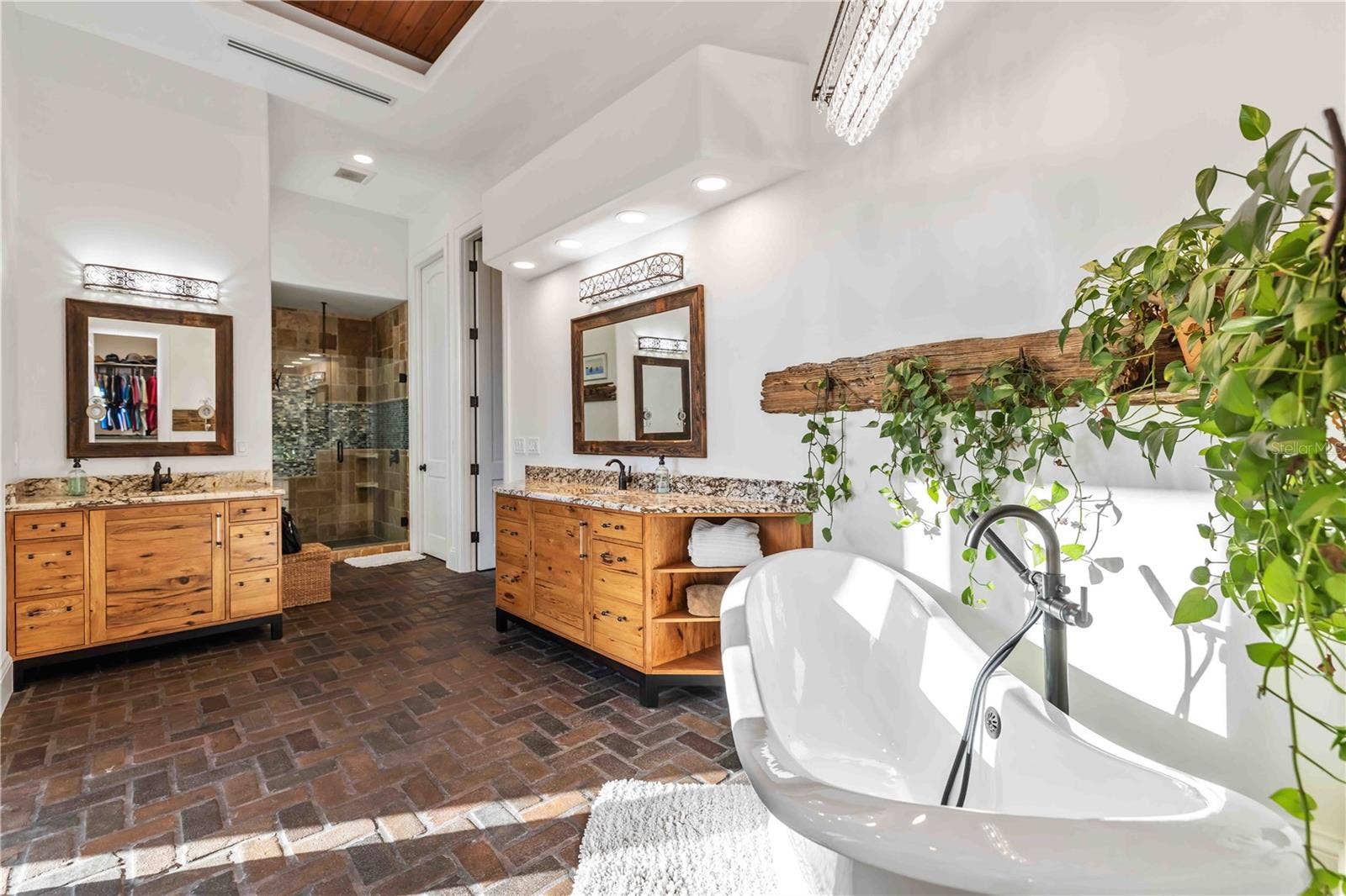 6680 GULF OF MEXICO DRIVE, Longboat Key, FL 34228 6680 GULF OF MEXICO DRIVE, Longboat Key, FL 34228