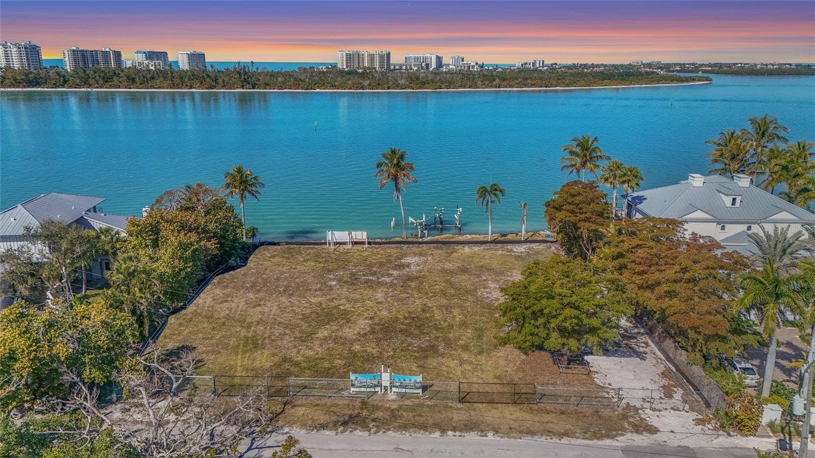 3550 BAYOU LOUISE LANE, Sarasota, FL 34242 3550 BAYOU LOUISE LANE, Sarasota, FL 34242
