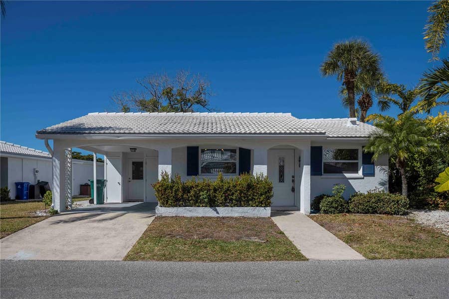 Property photo for 563 SPANISH DRIVE S, Longboat Key, FL