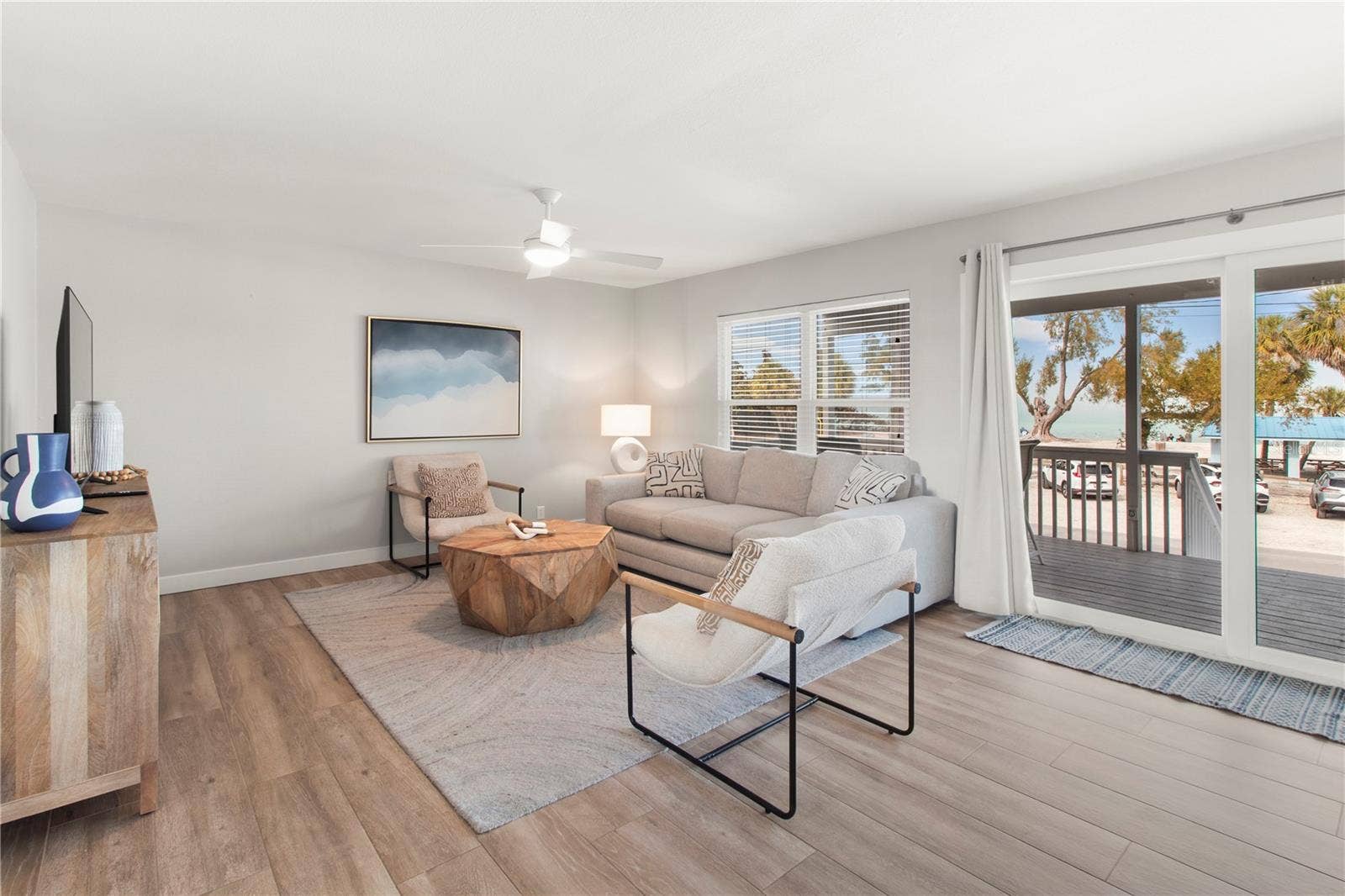 403 N BAY BOULEVARD, Anna Maria, FL 34216 403 N BAY BOULEVARD, Anna Maria, FL 34216