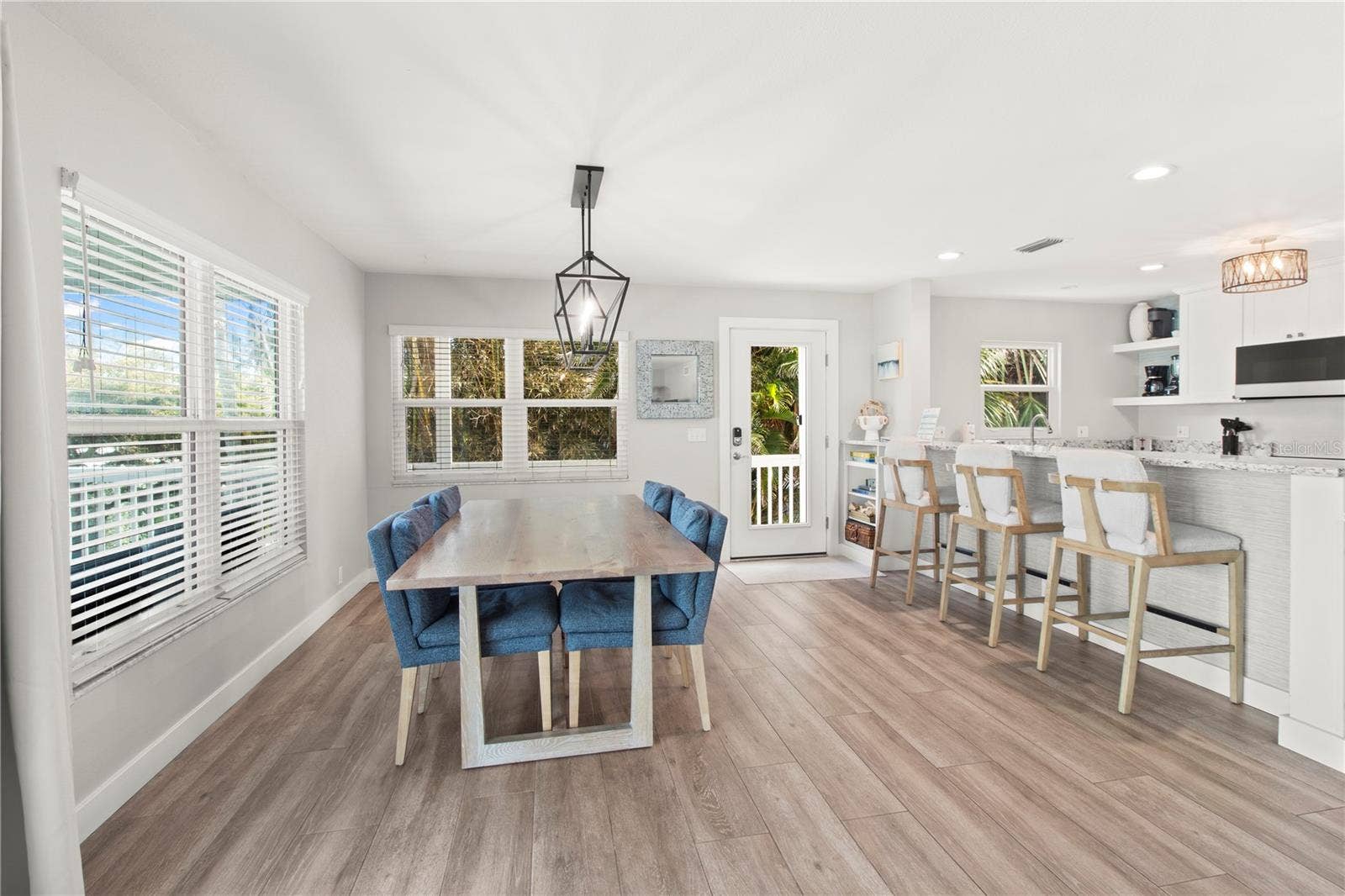 403 N BAY BOULEVARD, Anna Maria, FL 34216 403 N BAY BOULEVARD, Anna Maria, FL 34216