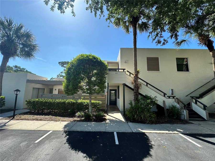 Property photo for 577 LAKESIDE DRIVE, Bradenton, FL
