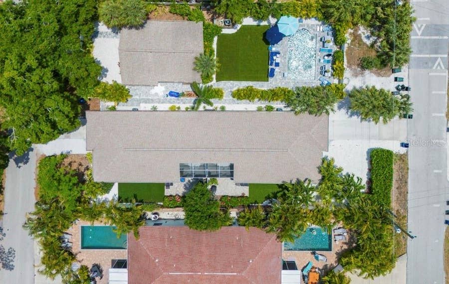 Property photo for 2051 ROSELAWN STREET, Sarasota, FL