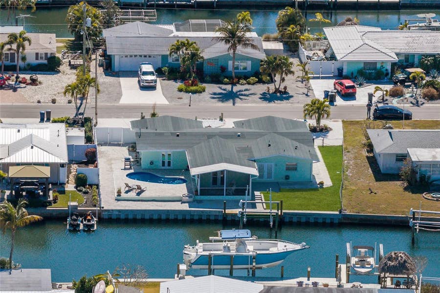 Property photo for 10316 KINGFISHER ROAD W, Bradenton, FL