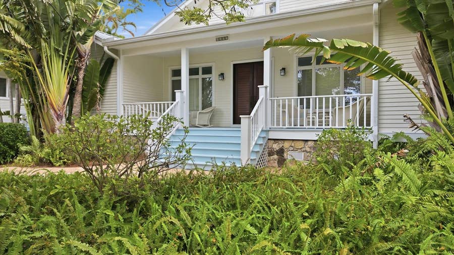 Property photo for 4839 GIVENS COURT, Sarasota, FL