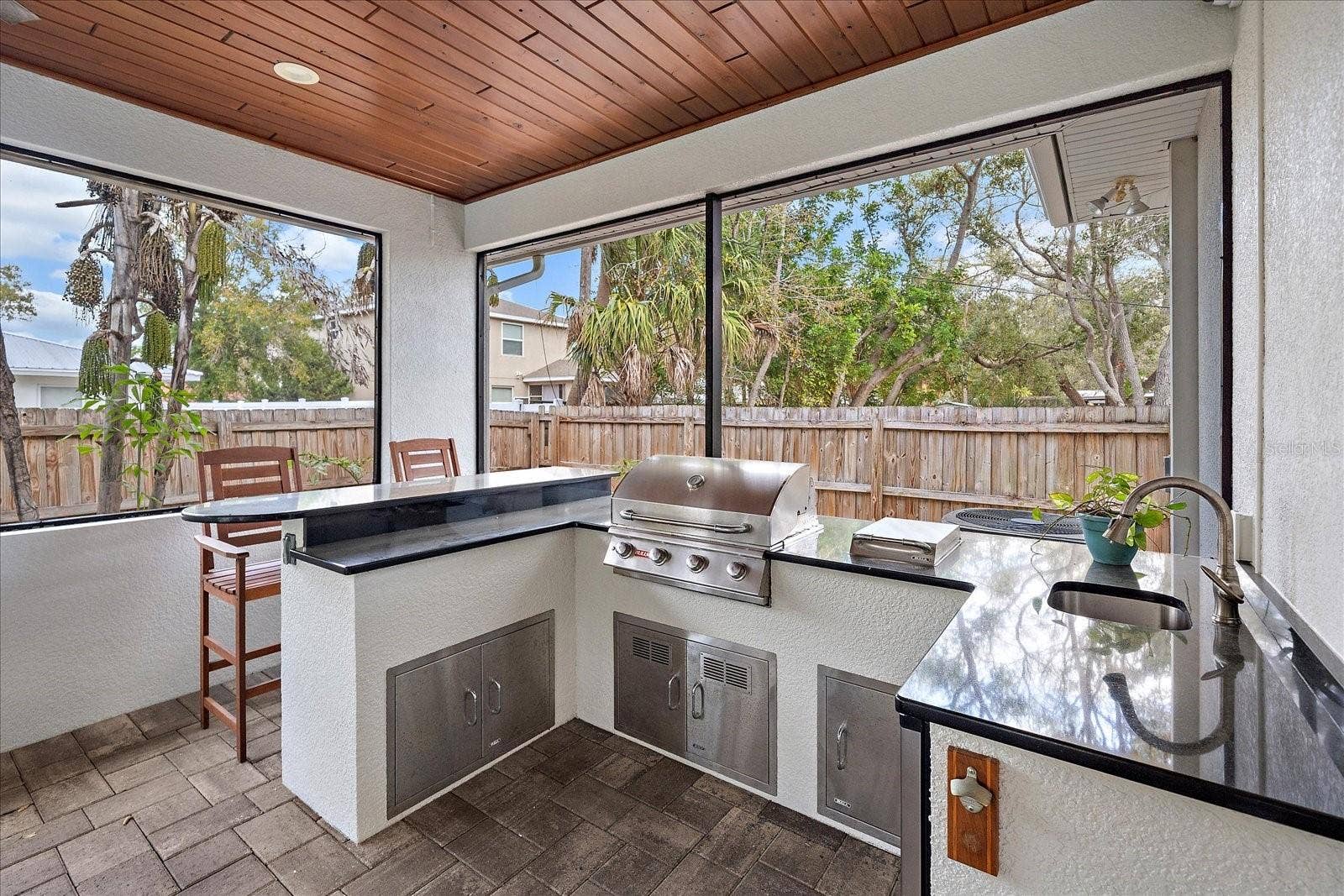 2207 WISTERIA STREET, Sarasota, FL 34239 Outdoor Kitchen
