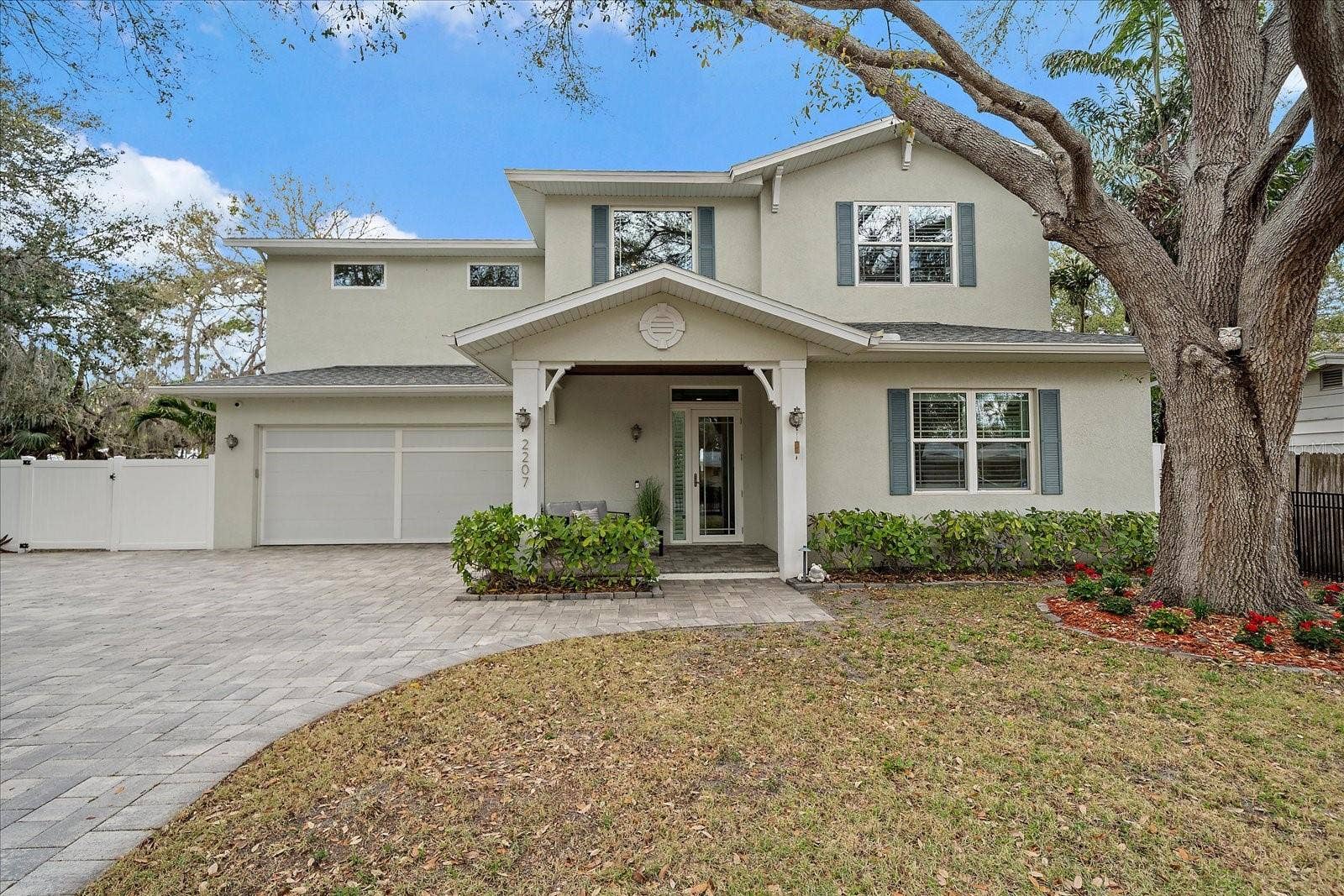 2207 WISTERIA STREET, Sarasota, FL 34239 Front of Home