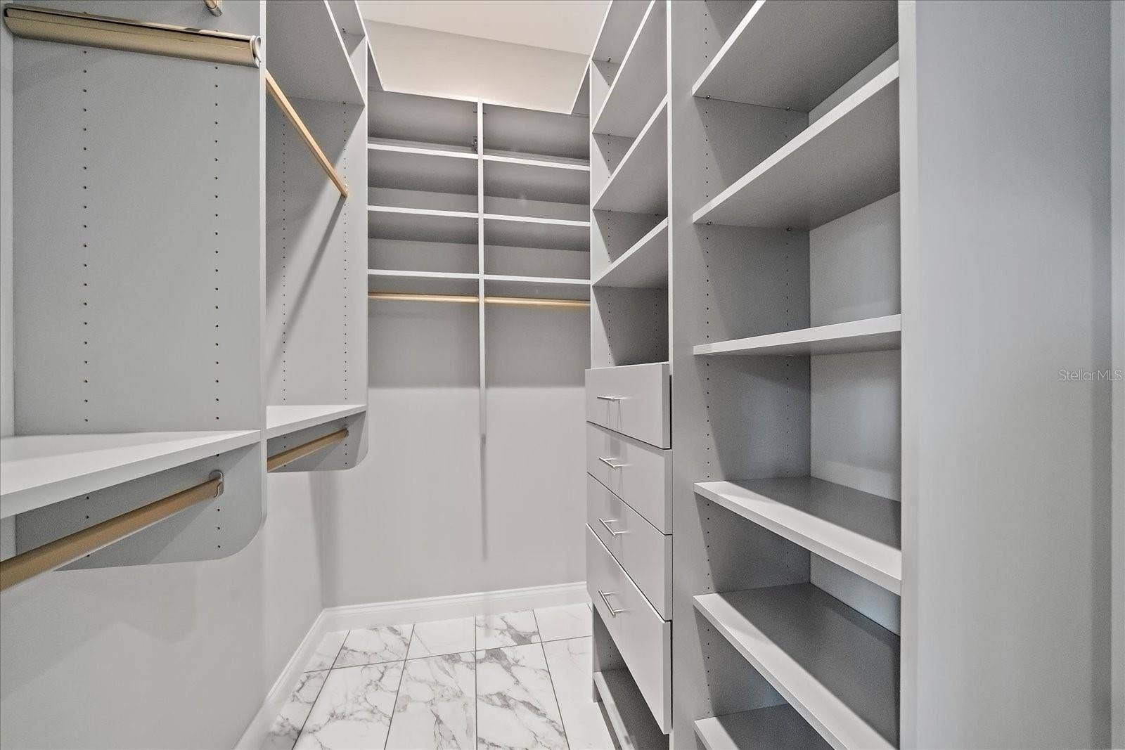 2207 WISTERIA STREET, Sarasota, FL 34239 Primary Closets: Dual with custom built-ins 1st Floor