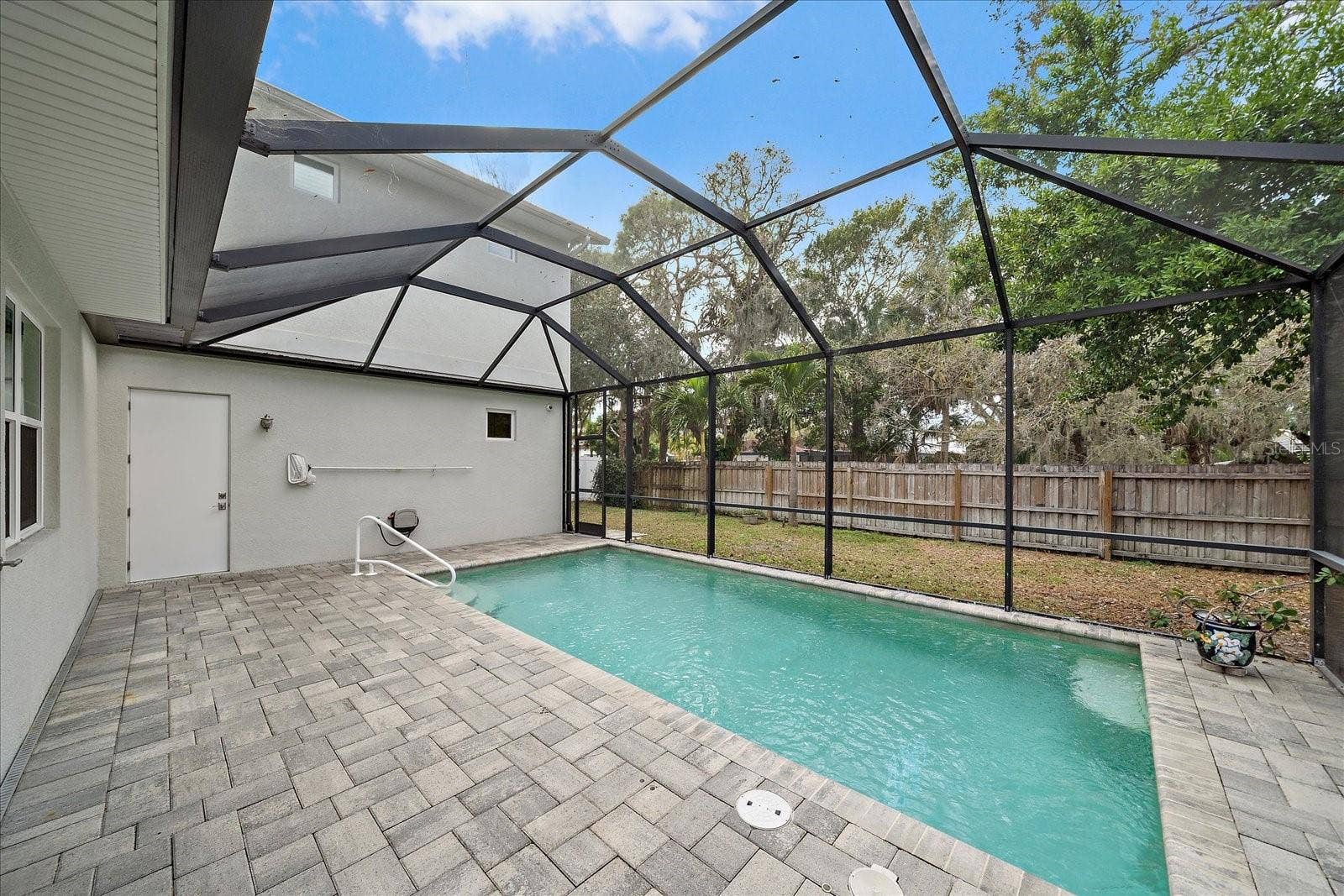 2207 WISTERIA STREET, Sarasota, FL 34239 Heated Pool