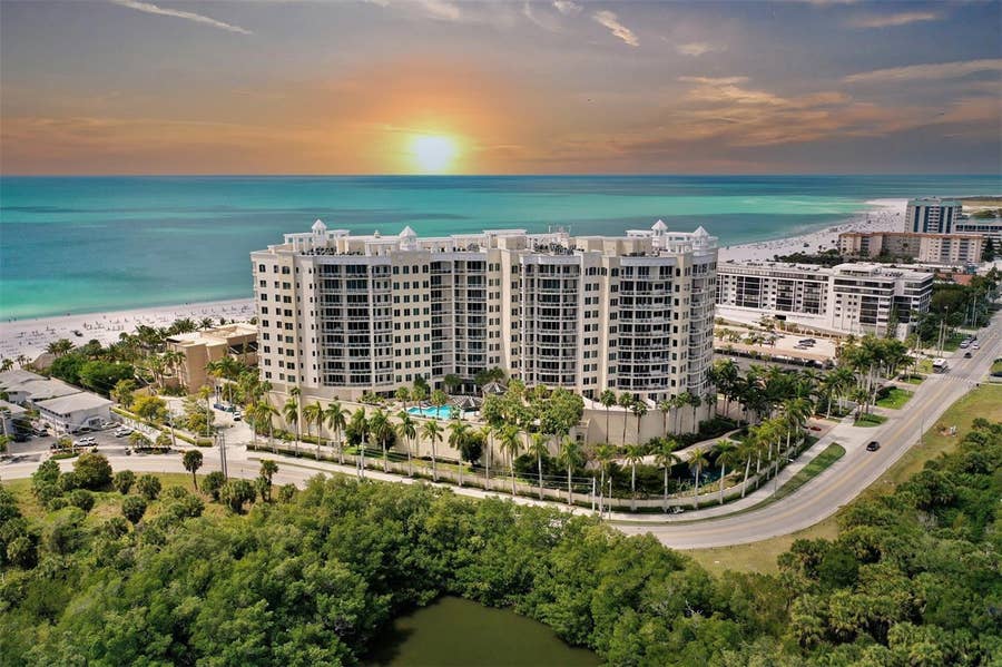 Property photo for 1300 BENJAMIN FRANKLIN DRIVE, #303, Sarasota, FL