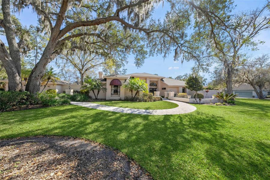 Property photo for 5125 WILLOW LEAF DRIVE, Sarasota, FL