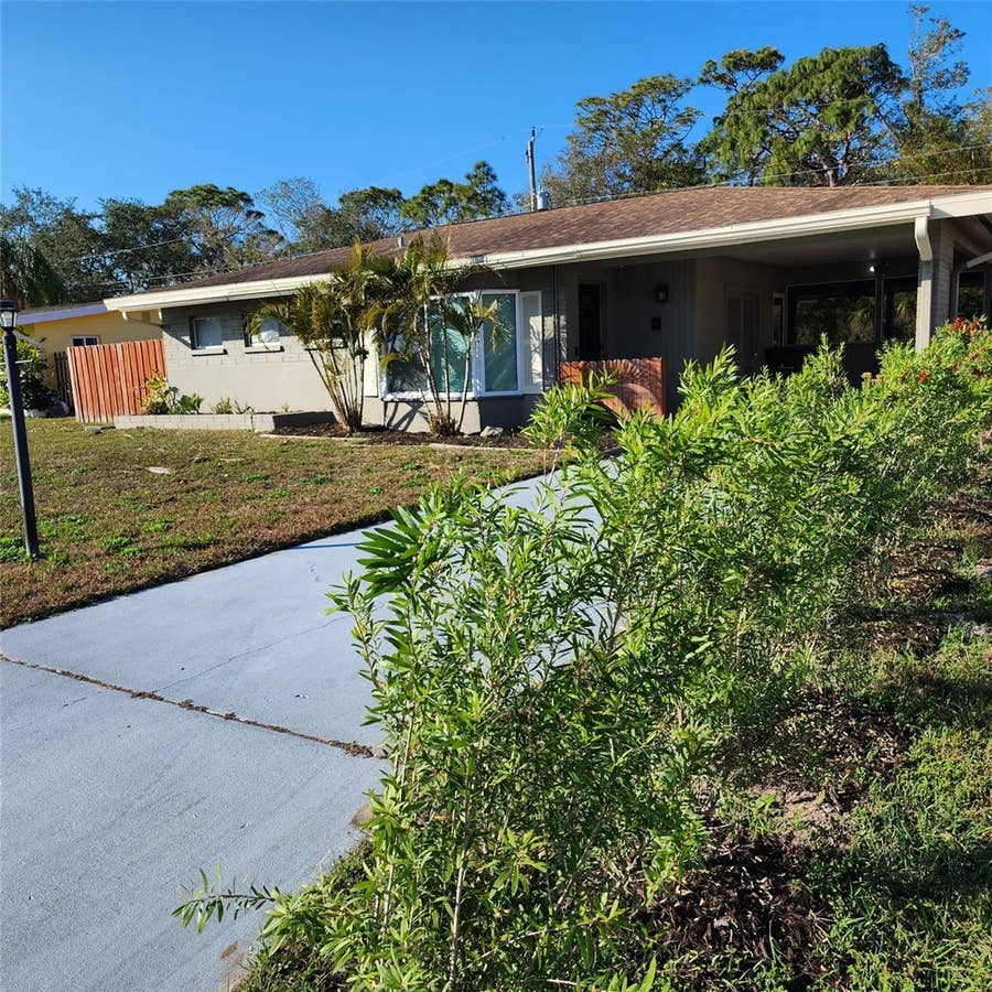 Property photo for 3925 OMEGA LANE, Sarasota, FL