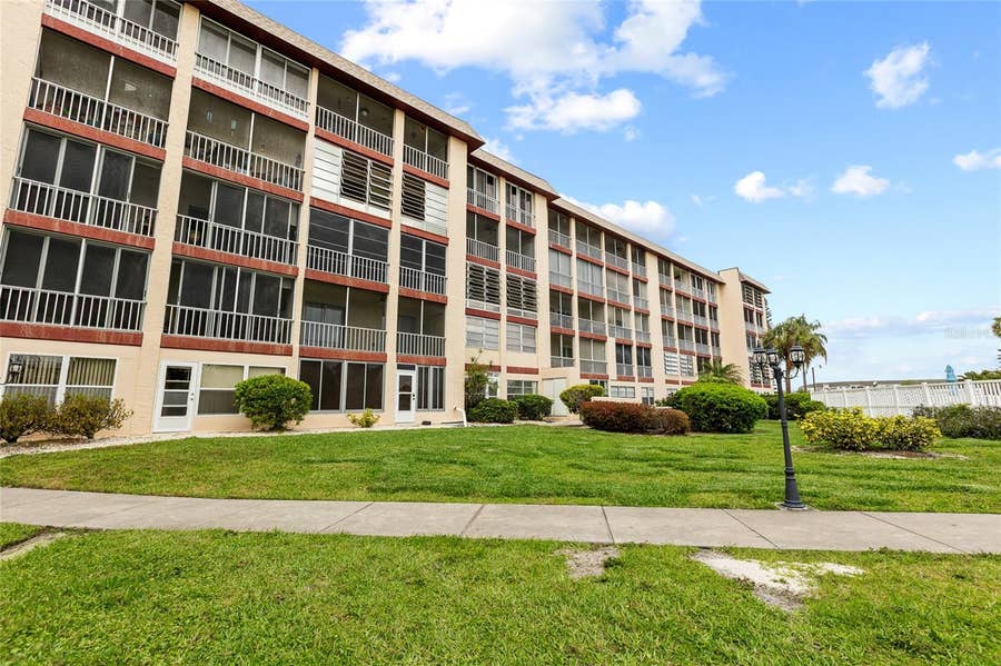 Property photo for 3959 LAKE BAYSHORE DRIVE, #F 412, Bradenton, FL