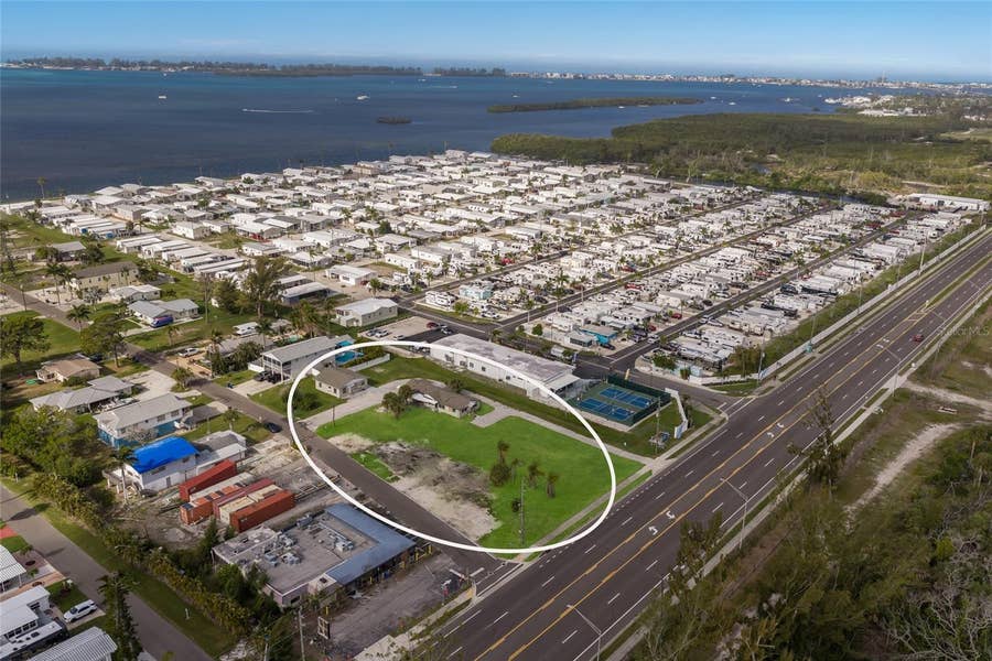 Property photo for 10601-10611 CORTEZ ROAD W, Bradenton, FL