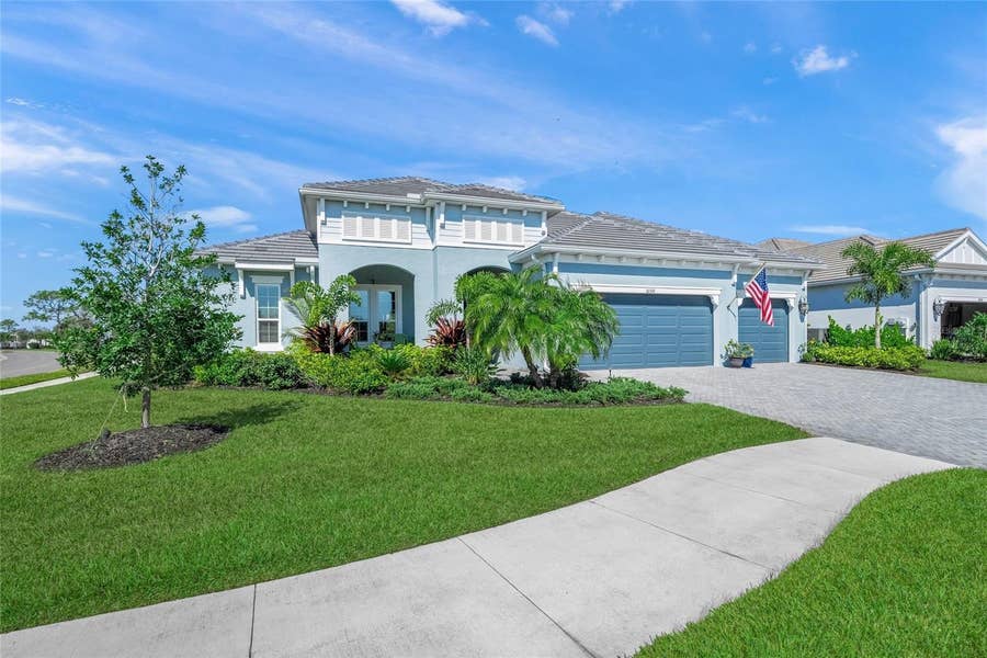 Property photo for 10345 CANAVERAL CIRCLE, Sarasota, FL