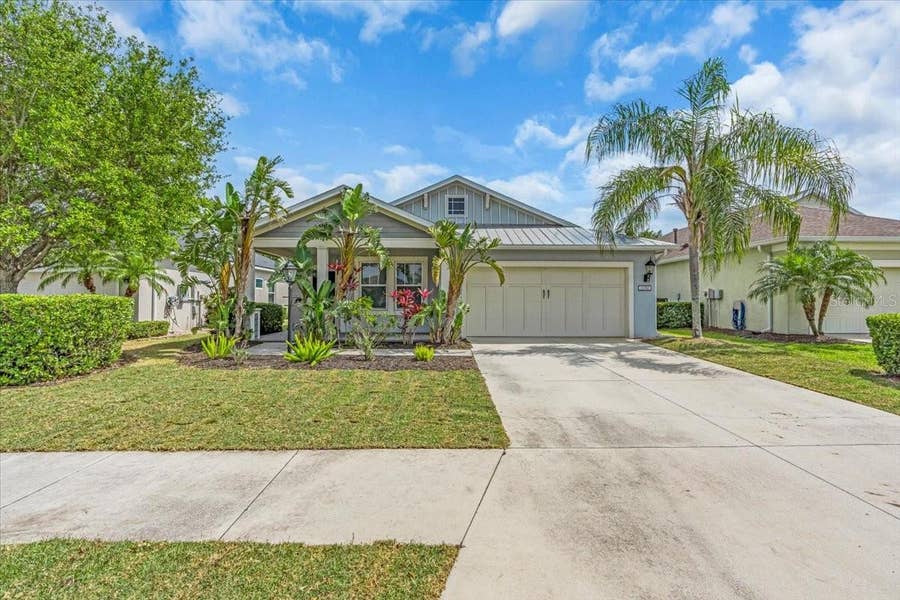 Property photo for 11790 FOREST PARK CIRCLE, Bradenton, FL