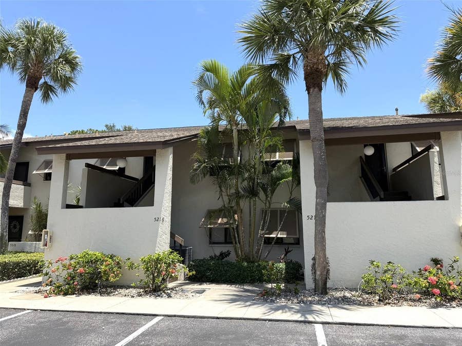 Property photo for 5216 WILLOW LINKS, #82, Sarasota, FL