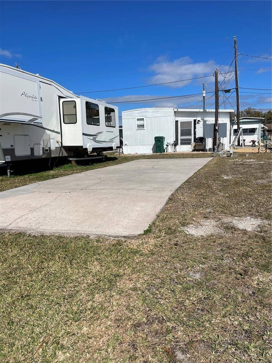Property photo for 86 MICHIGAN STREET, Palmetto, FL