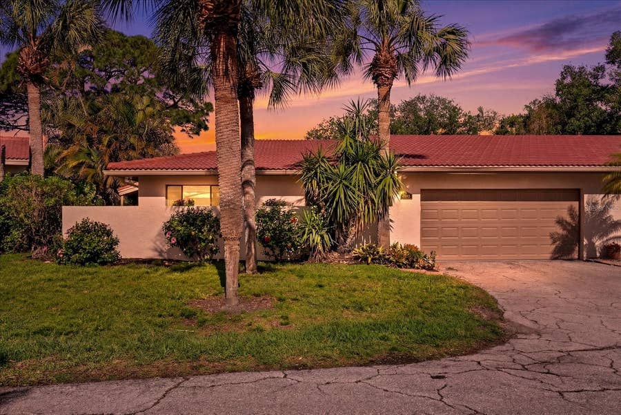 Property photo for 6304 SUN EAGLE LANE, #19B, Bradenton, FL