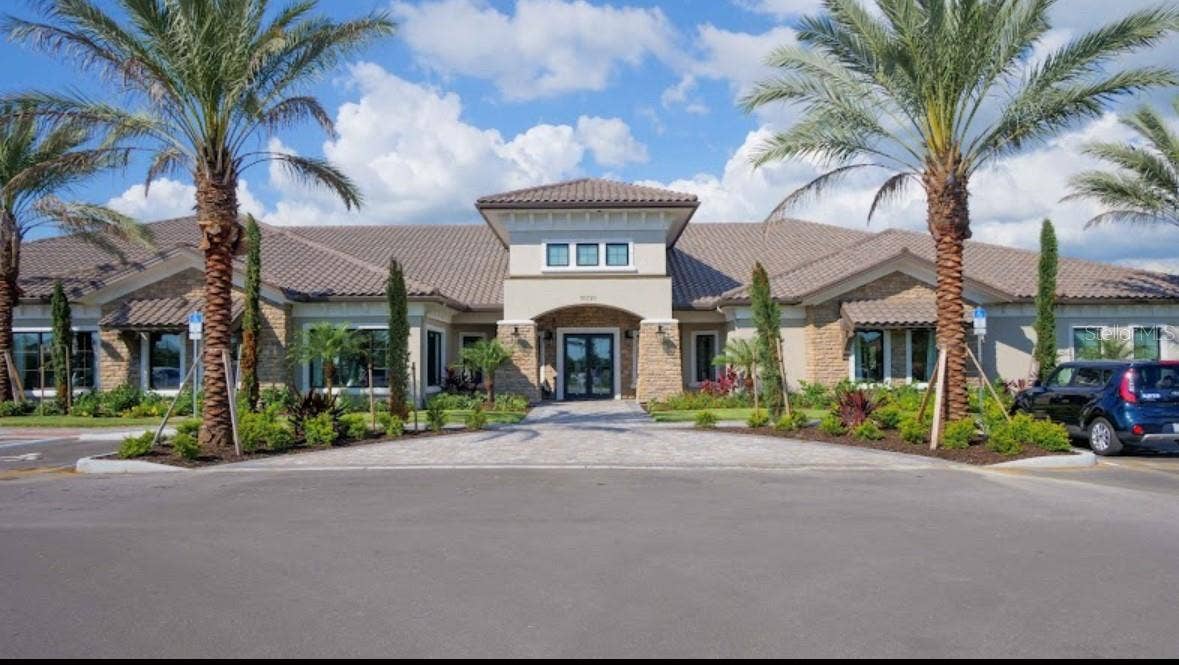 10107 WICKER PARK PLACE, Palmetto, FL 34221