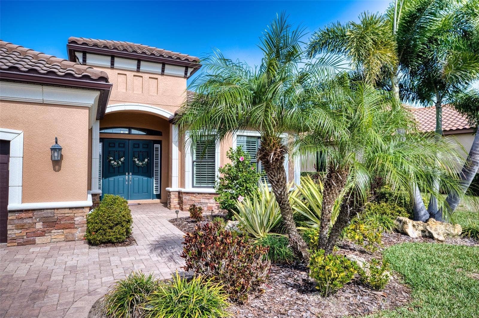 10107 WICKER PARK PLACE, Palmetto, FL 34221