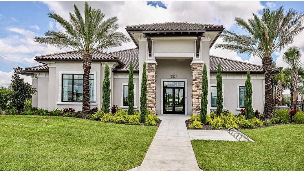 10107 WICKER PARK PLACE, Palmetto, FL 34221