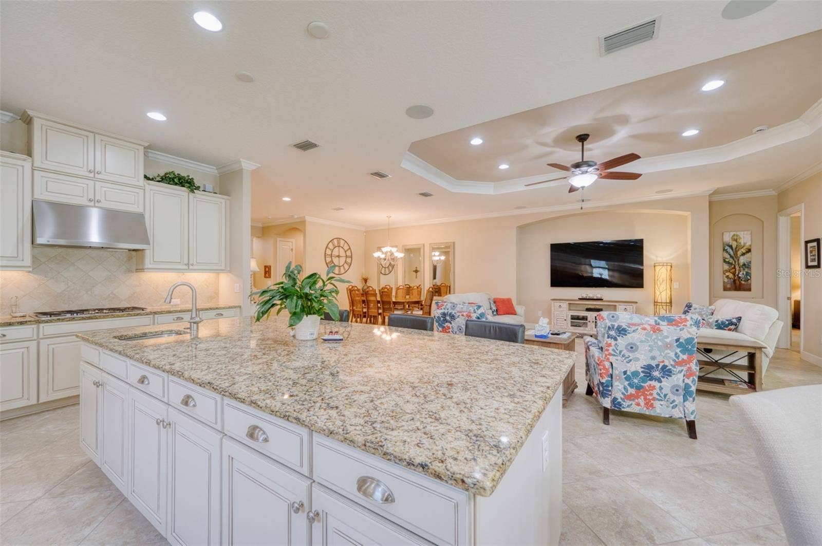 10107 WICKER PARK PLACE, Palmetto, FL 34221