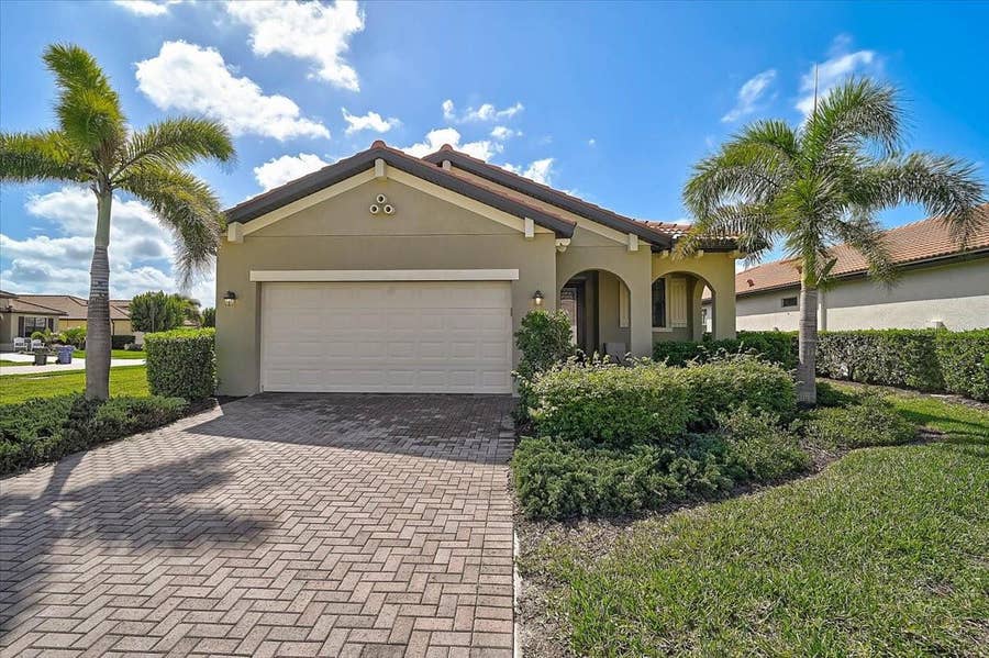 Property photo for 10209 FIDDLEWOOD DRIVE, Venice, FL