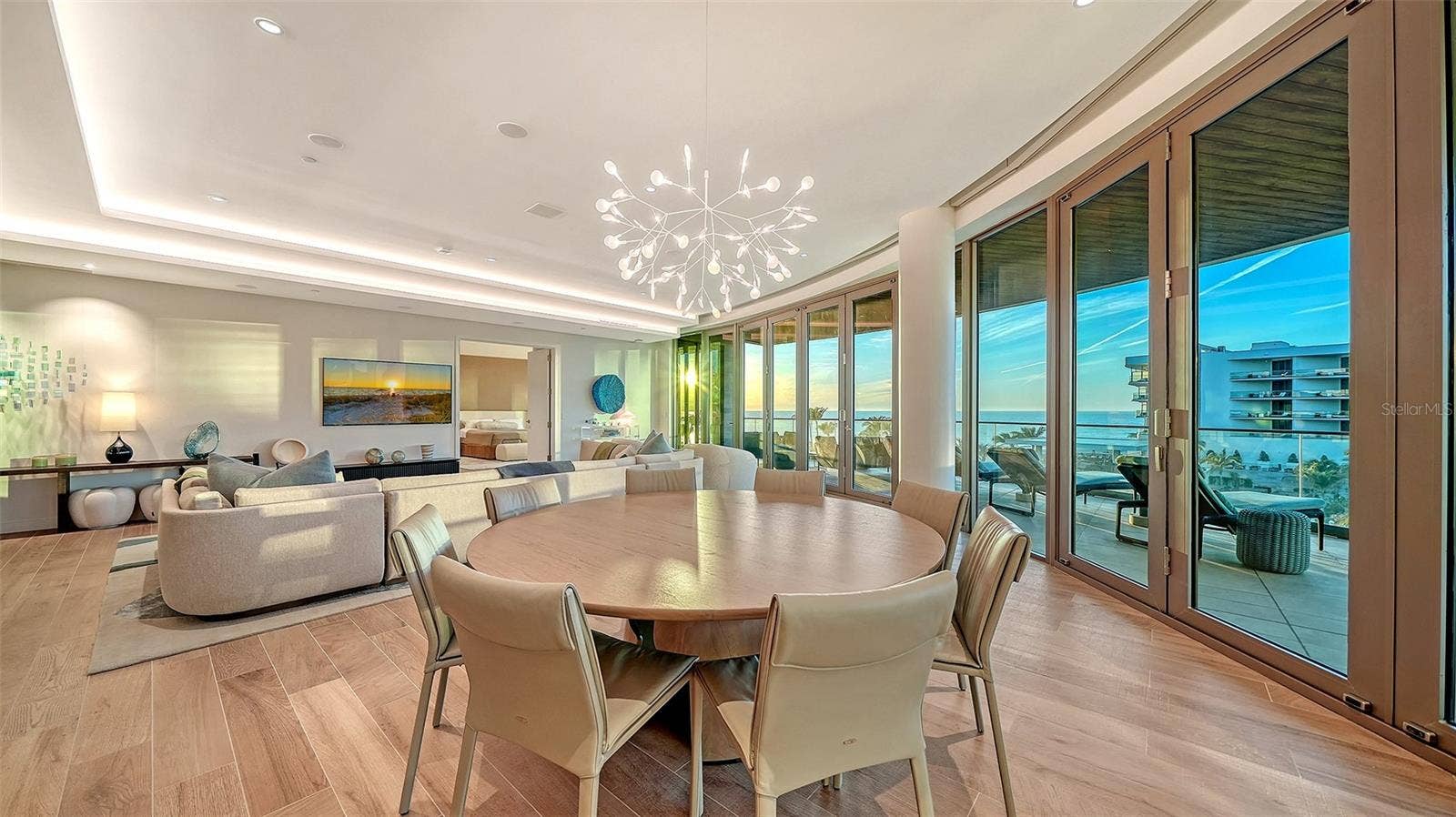 1561 GULF OF MEXICO DRIVE, #404, Longboat Key, FL 34228 1561 GULF OF MEXICO DRIVE, #404, Longboat Key, FL 34228